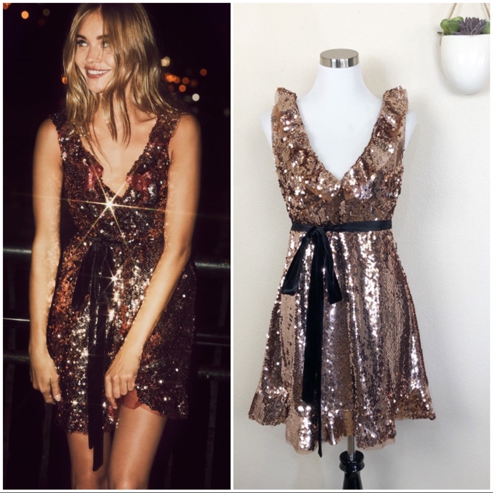 •FREE PEOPLE• Tribeca Sequin Siren Mini Dress